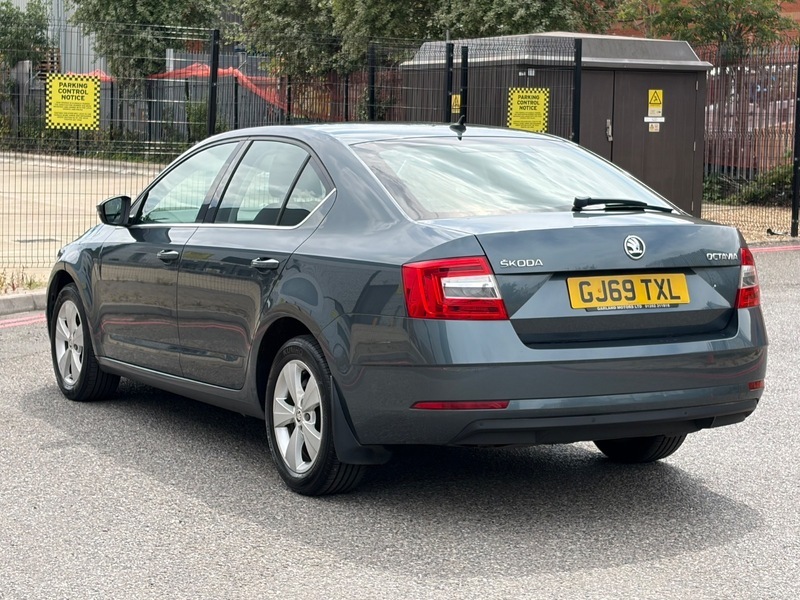 Skoda Octavia 1.0 Tsi Gpf Se Grey #2