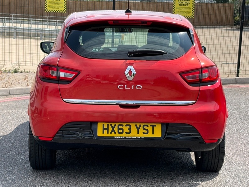 Renault Clio 1.2 16V Dynamique Medianav Red #6
