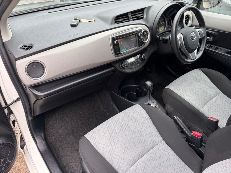 Vauxhall Grandland X 1.5 Turbo D Elite Nav Black #15