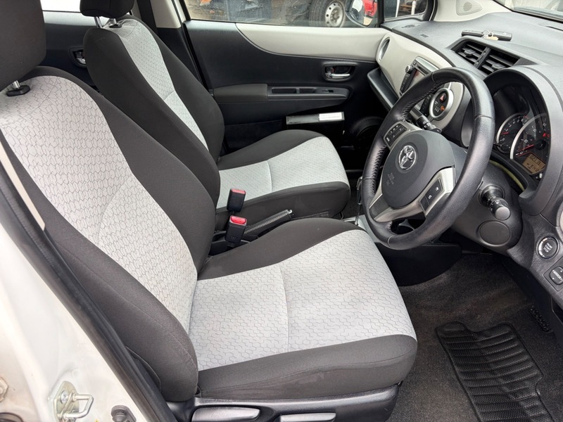 Vauxhall Grandland X 1.5 Turbo D Elite Nav Black #17