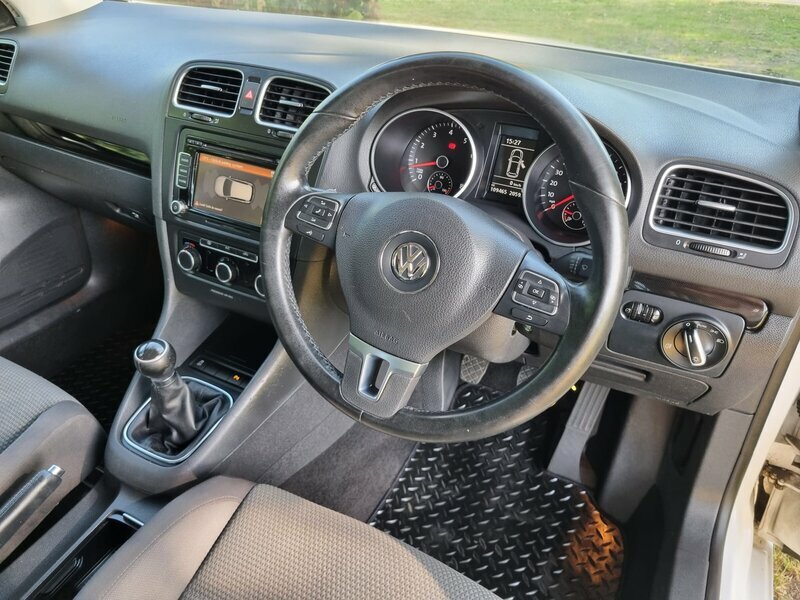 Volkswagen Golf 2012 1.6 Tdi Se Estate Euro 5 1 Black #13