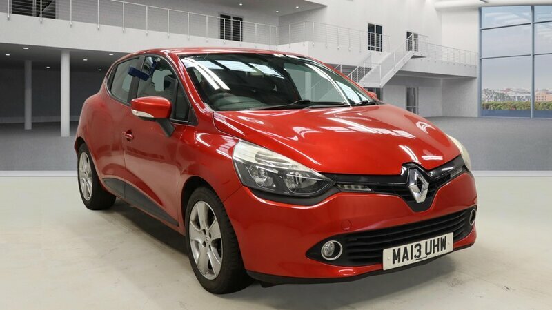 Renault Clio 1.1-Clio-expression-16v-5dr Red #4