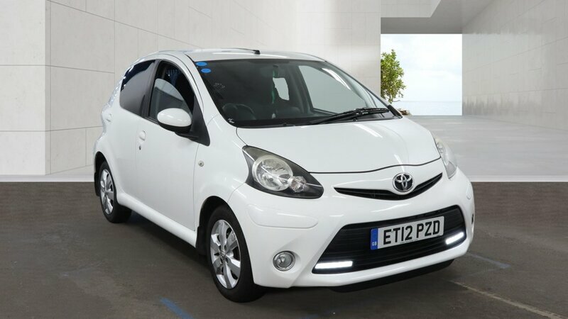 Toyota Aygo 1.0-Aygo-vvt-i-fire-ac-5dr White