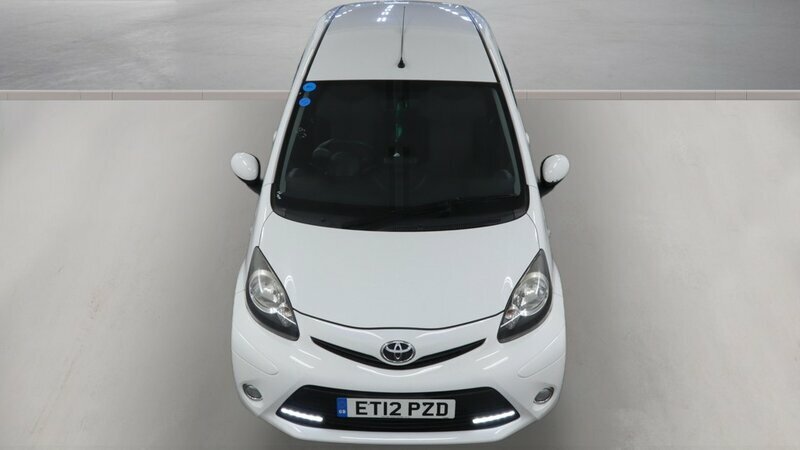 Toyota Aygo 1.0-Aygo-vvt-i-fire-ac-5dr White #6