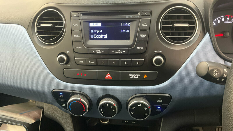 Hyundai I10 1.0-I10-se-5dr Blue #4