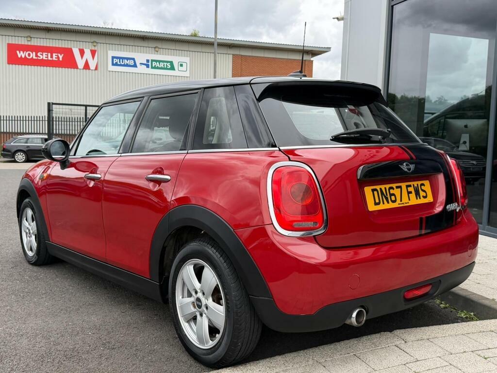 Mini Hatch 1.5 Cooper D Euro 6 S S DN67FWS Red #3
