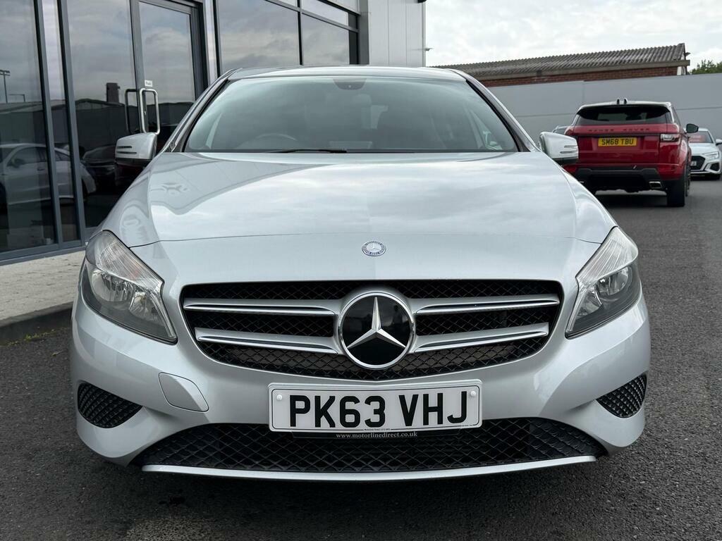 Mercedes-Benz A Class 1.6 A200 Blueefficiency Amg Sport 7G-dct Euro 6 S White #3