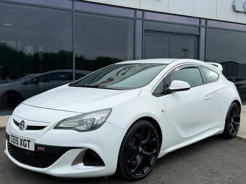 Vauxhall Astra GTC 2.0T Vxr Euro 5 S S White