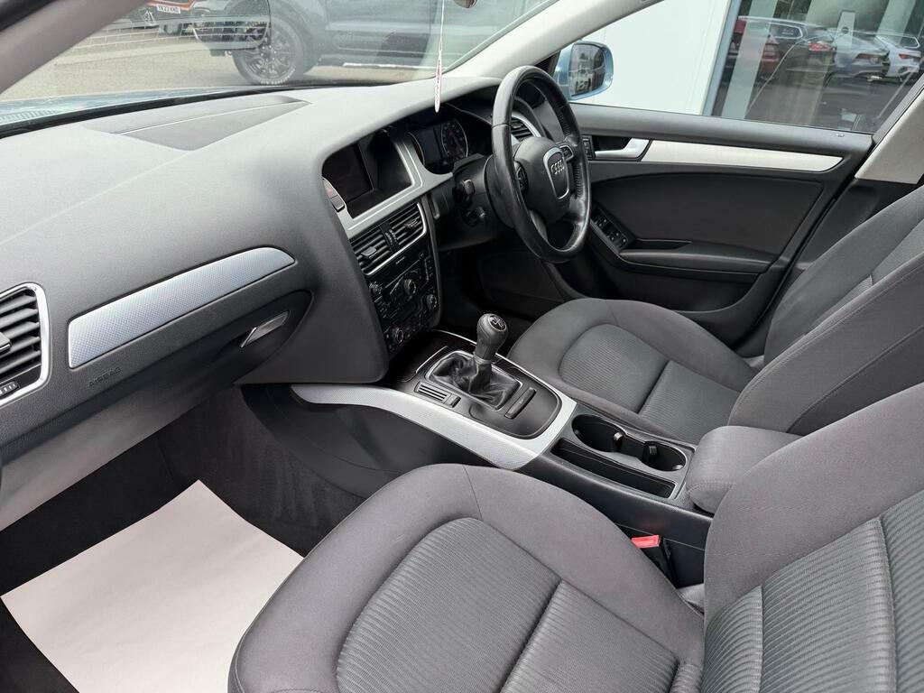 Audi A4 2.0 Tdi Se Euro 5 S S Blue #6