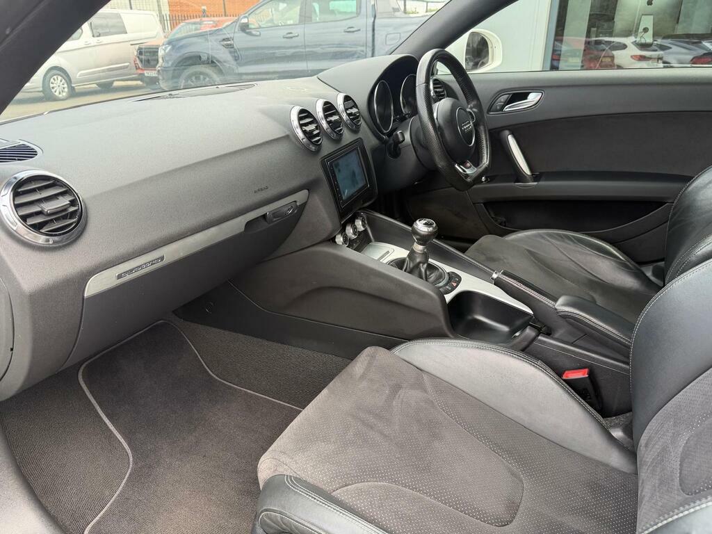 Audi TT 2.0 Tdi S Line Quattro Euro 5 White #6