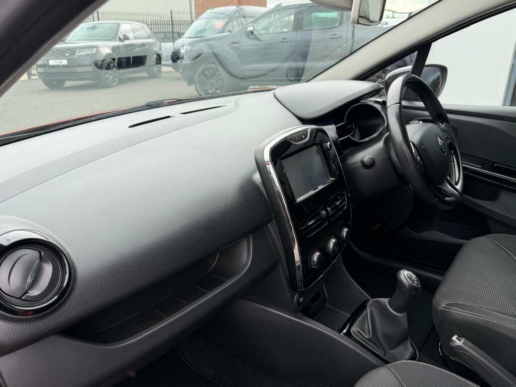 Renault Clio 0.9 Dynamique Medianav Energy Black #8