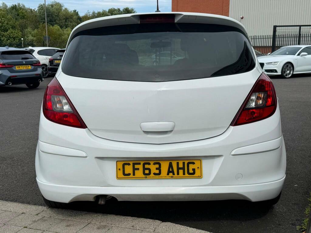 Vauxhall Corsa 1.2 16V Limited Edition Euro 5 White #4