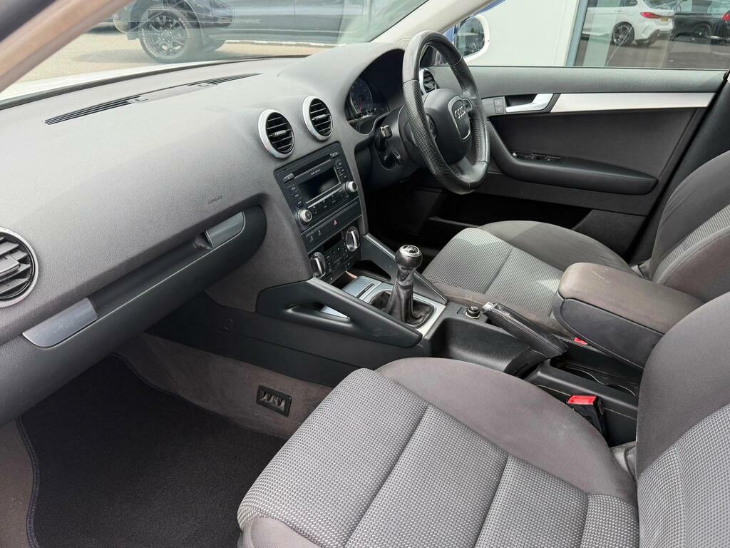 Audi A3 2.0 Tdi Sport Sportback Euro 5 Ss White #6