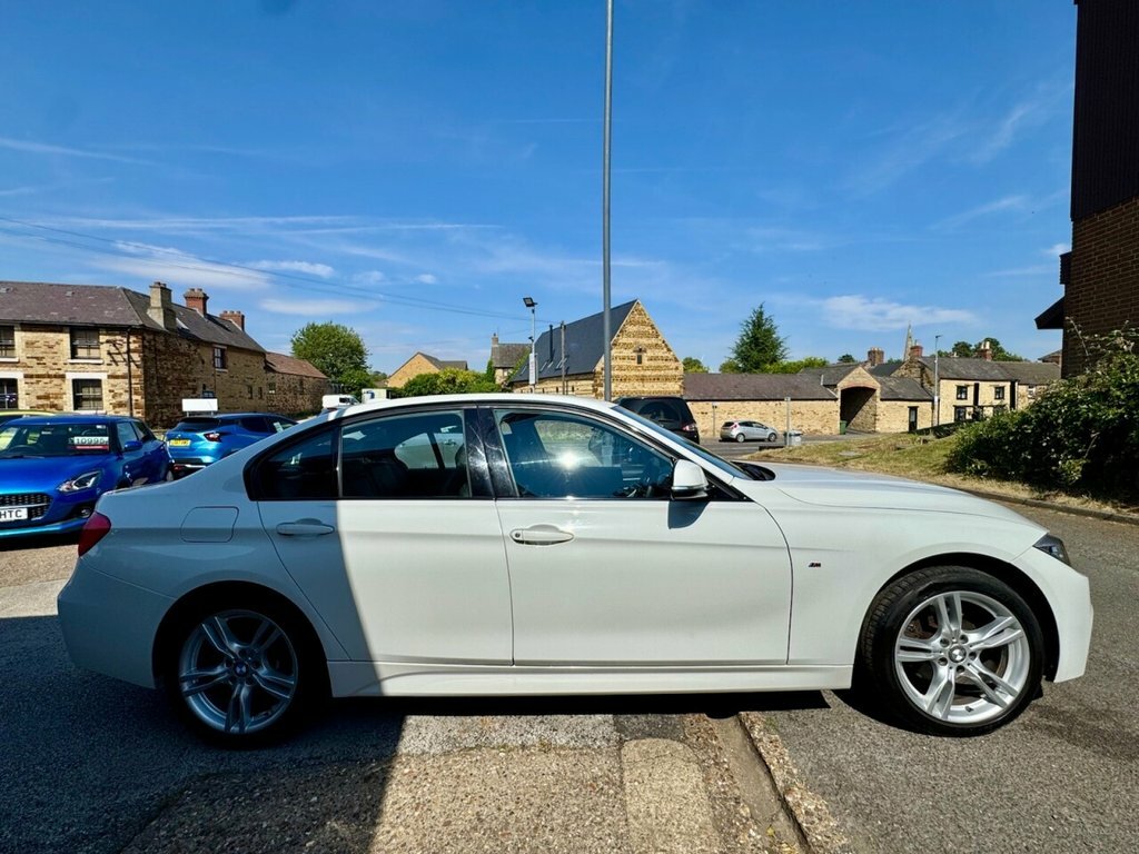 BMW 3 Series 2L M Sport White #4