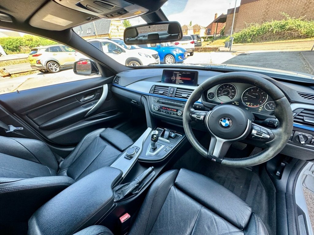 BMW 3 Series Estate 2.0 320D Luxury Touring Euro 6 Ss 5 Blue #16