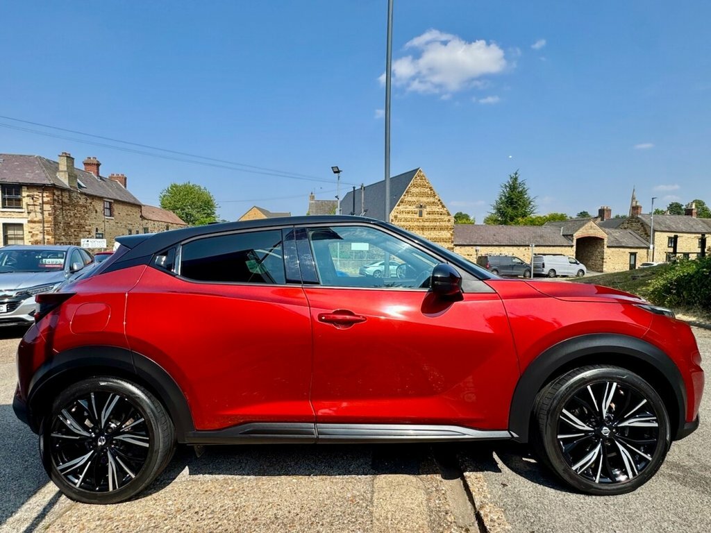 Nissan Juke 1L Tekna CU70VNS Red #4
