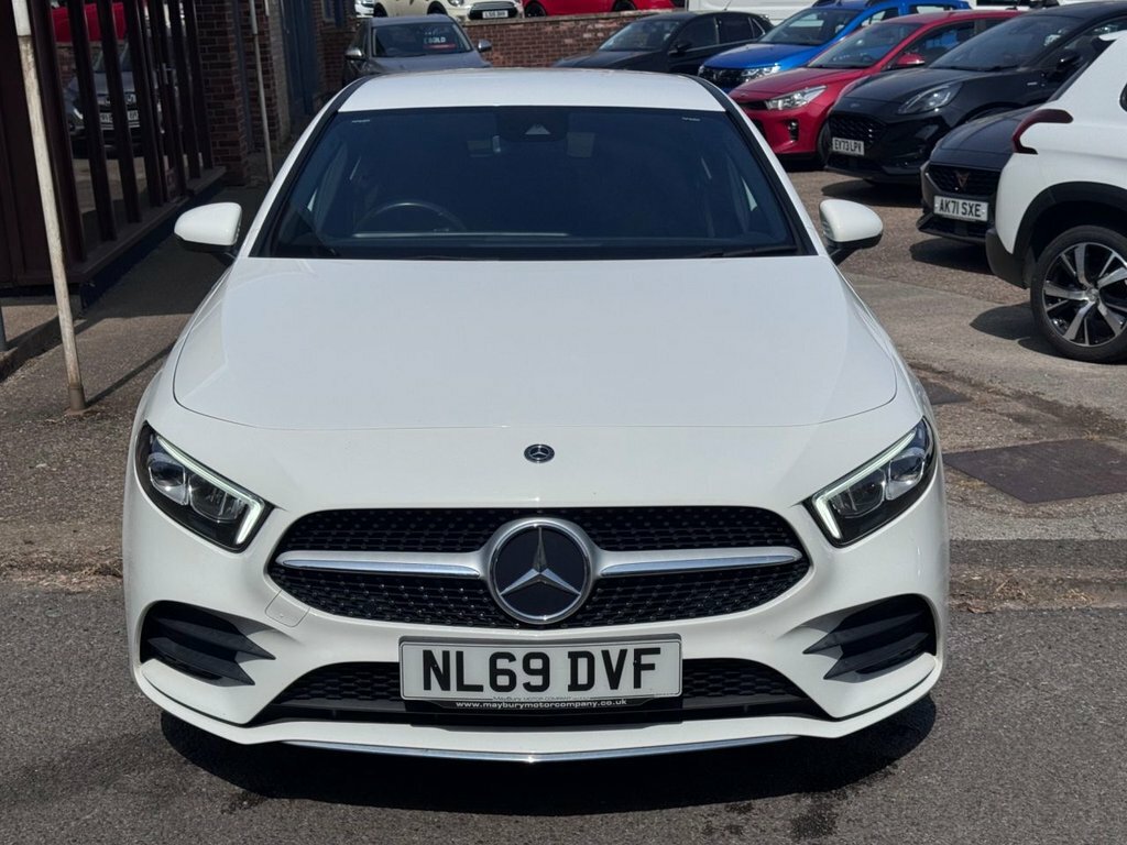 Mercedes-Benz A Class 1.3L Amg Line NL69DVF White #2