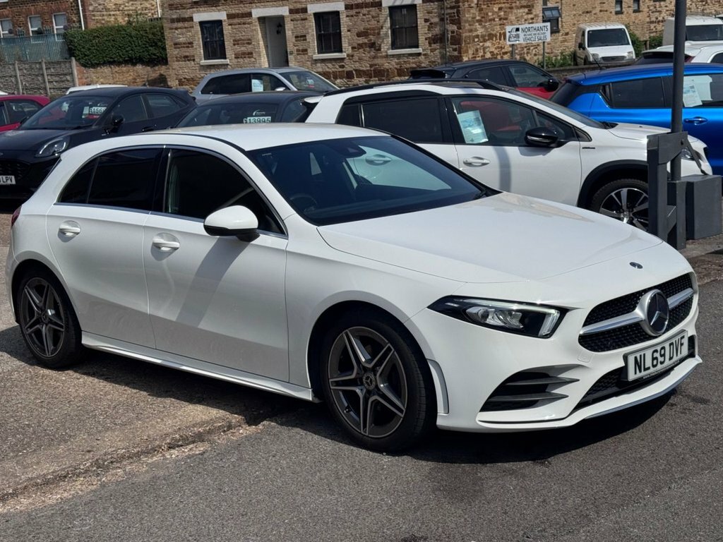 Mercedes-Benz A Class 1.3L Amg Line NL69DVF White #3