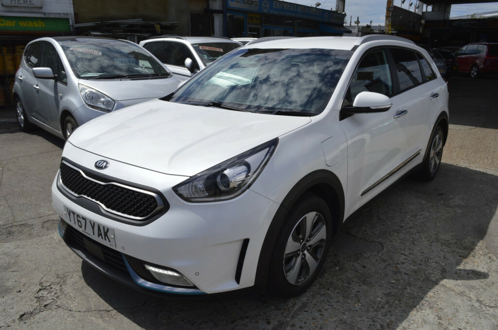 Kia e-Niro 1.6 Gdi 3 White #30