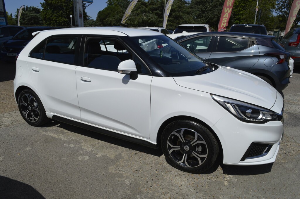 MG MG3 Hatchback 1.5 Vti-tech Exclusive Nav 2021 YB21VDL White #6