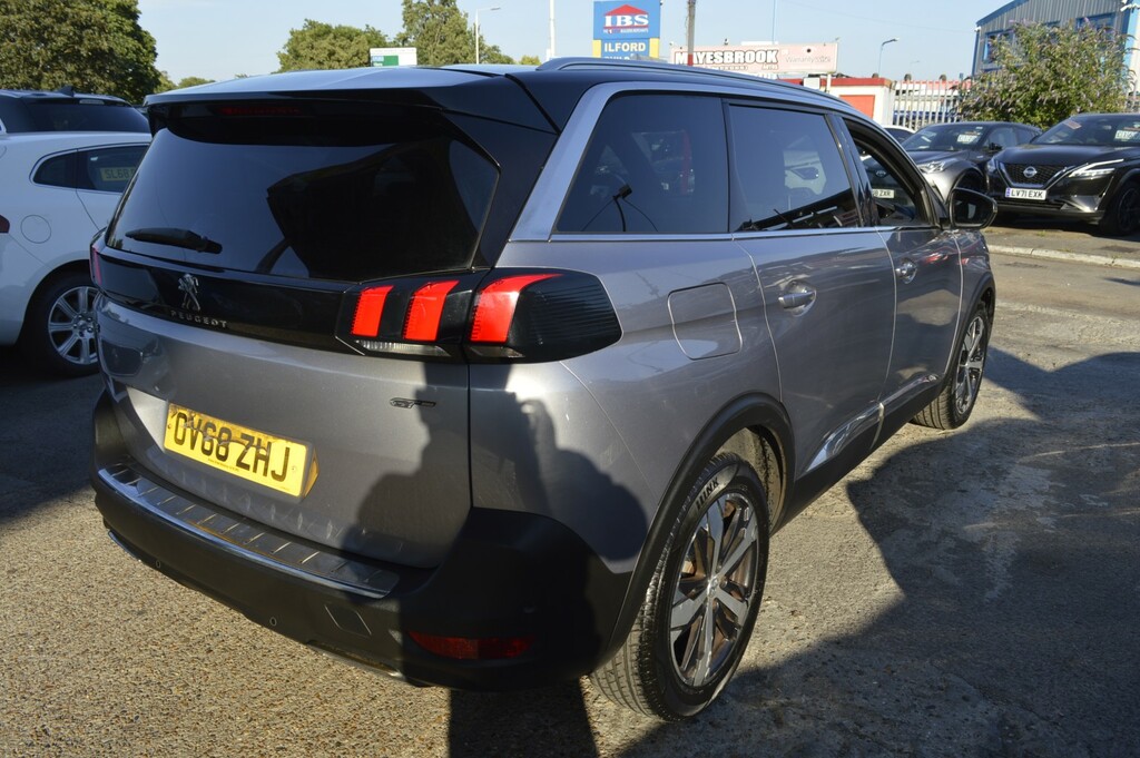 Peugeot 5008 2.0 Bluehdi Gt Grey #2