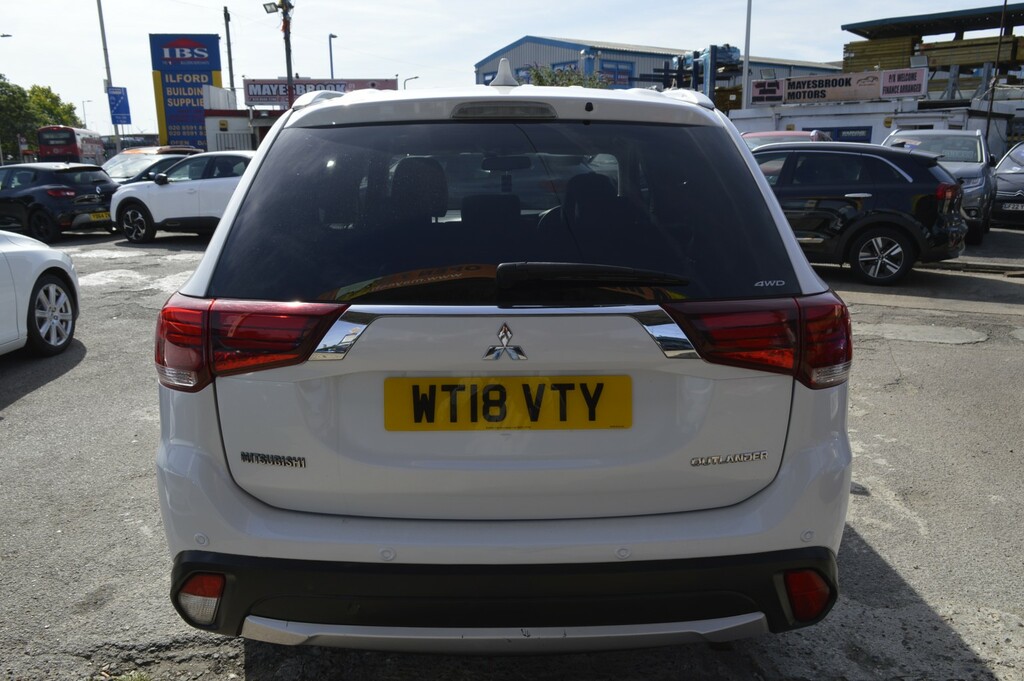 Mitsubishi Outlander 4X4 2.4H Twinmotor 13.8Kwh 4H Cvt 4Wd Euro 6 Ss Black #8