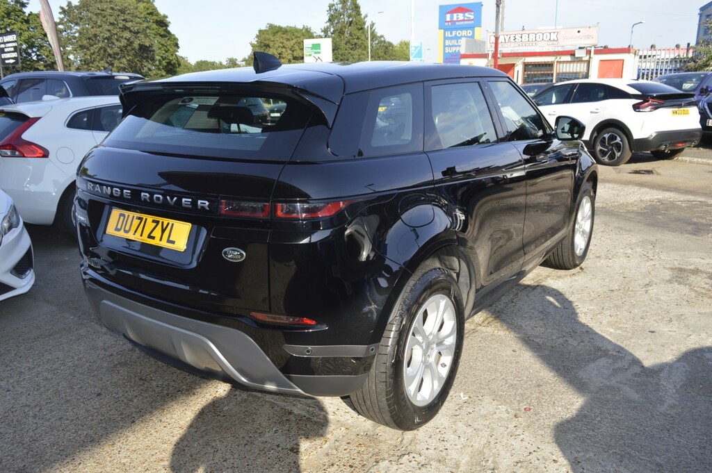 Land Rover Range Rover Evoque 1.5 P300e 12.2Kwh S Black #2
