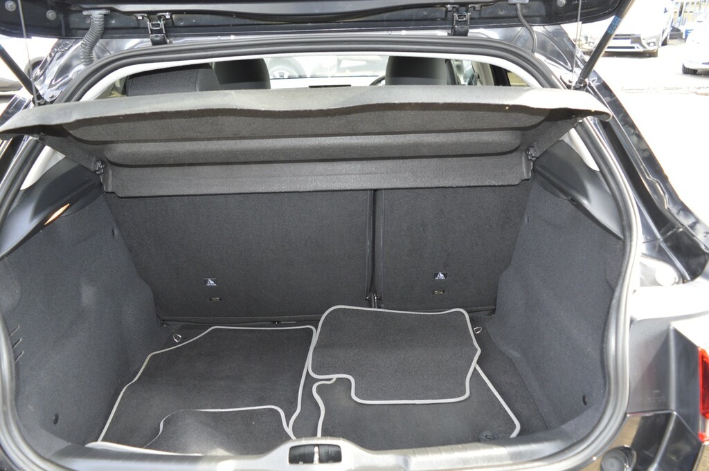 Citroen C4 Cactus 1.2 Puretech Flair 6 Speed Blue #8
