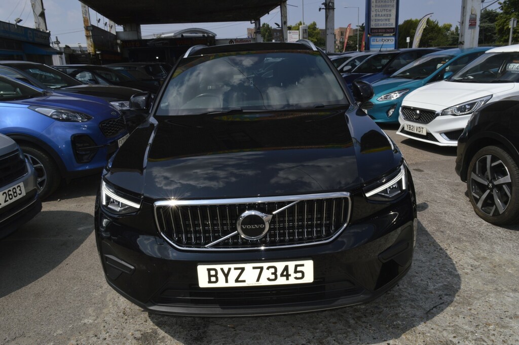 Volvo XC40 1.5 Core T4 211 Hp Black #6