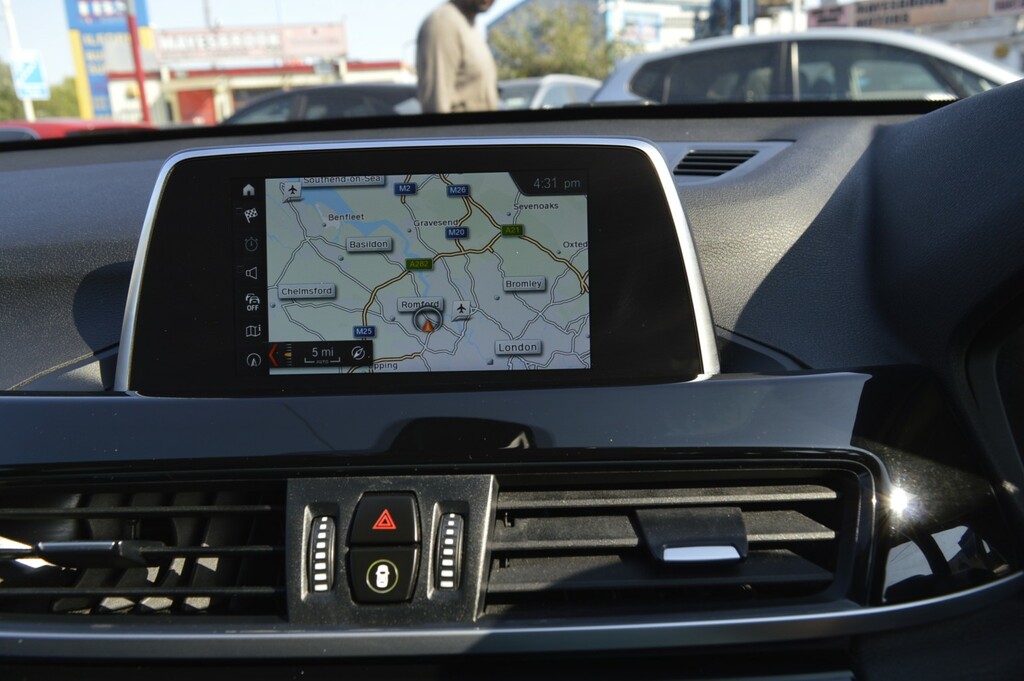 BMW X1 Sdrive 18I Sport Step White #18