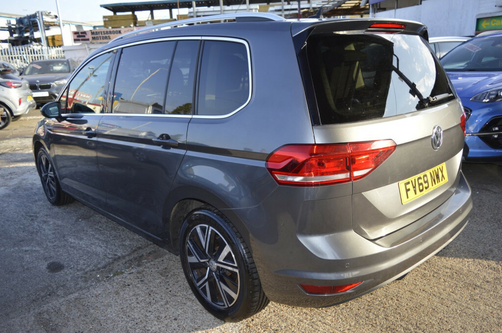 Volkswagen Touran Grey #30