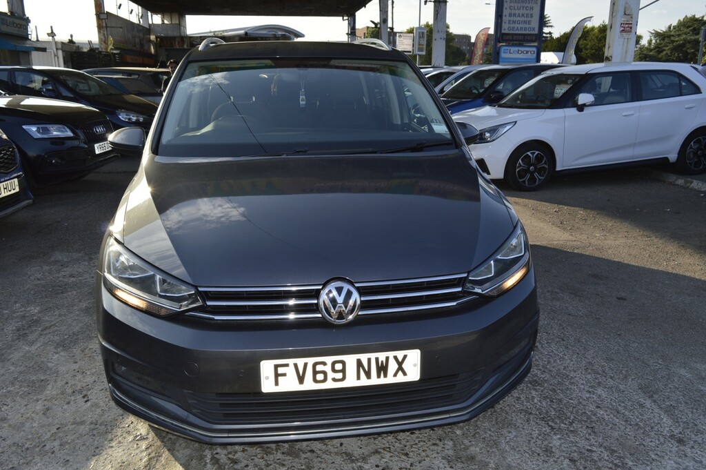 Volkswagen Touran Grey #7