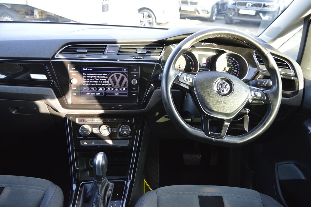Volkswagen Touran Grey #14