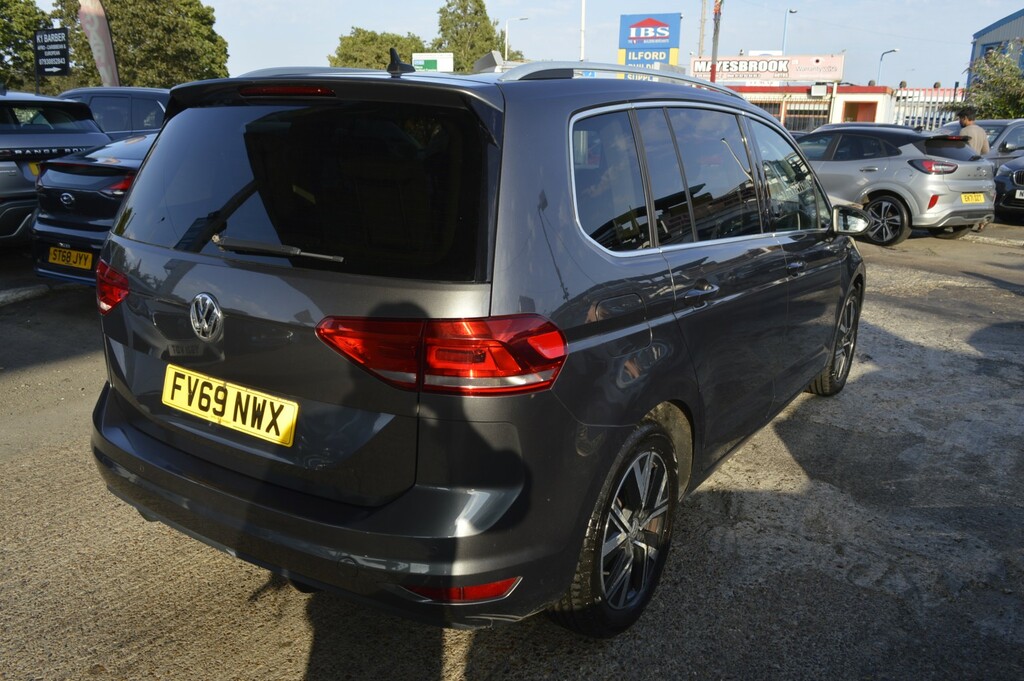 Volkswagen Touran 1.5 Tsi Evo Sel Grey #2