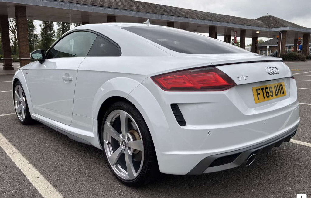 Audi TT Coupe White #4