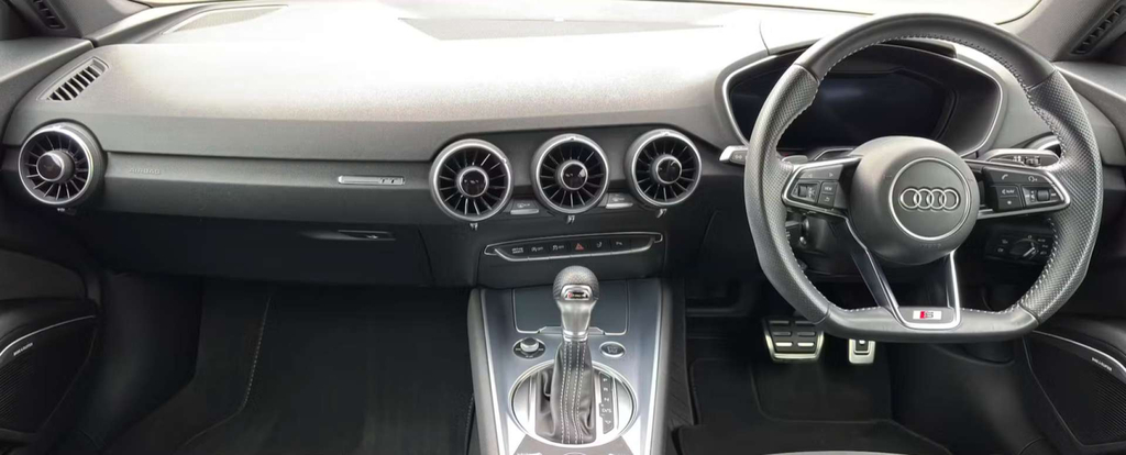 Audi TT Coupe White #3