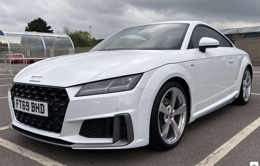 Audi TT Coupe White #2