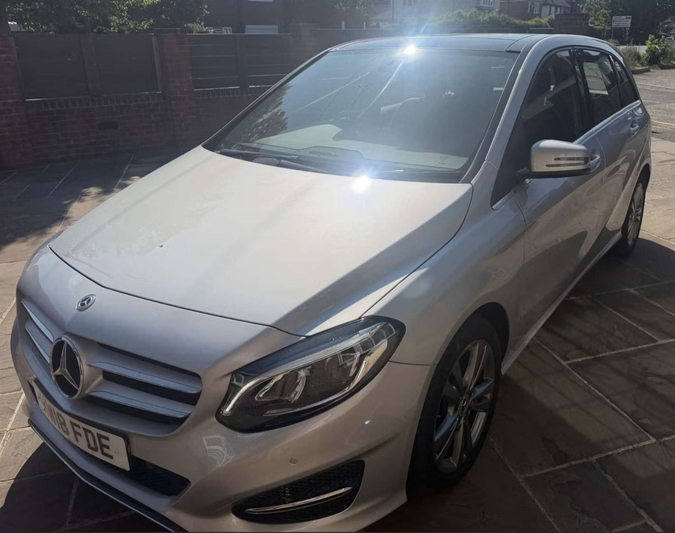 Mercedes-Benz B Class Exclusive Edition Silver #2