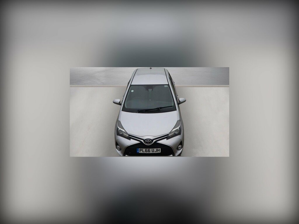 Toyota Yaris Vvt-i Design M-drive S Black #1
