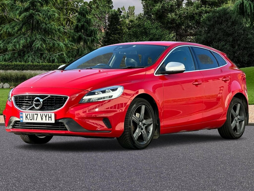 Volvo V40 2.0 D2 R-design Nav Plus Euro 6 Ss Red #3