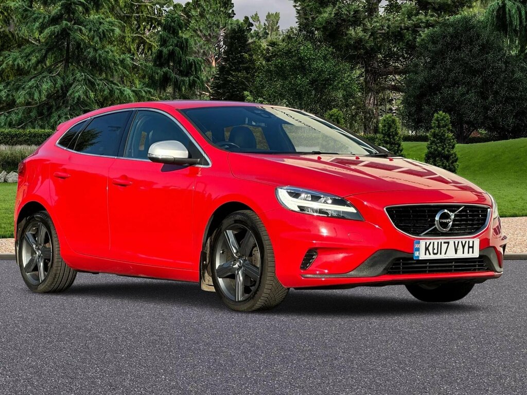 Volvo V40 2.0 D2 R-design Nav Plus Euro 6 Ss Red