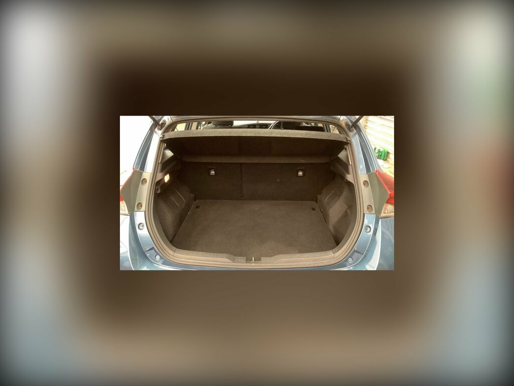 Toyota Auris Blue #7