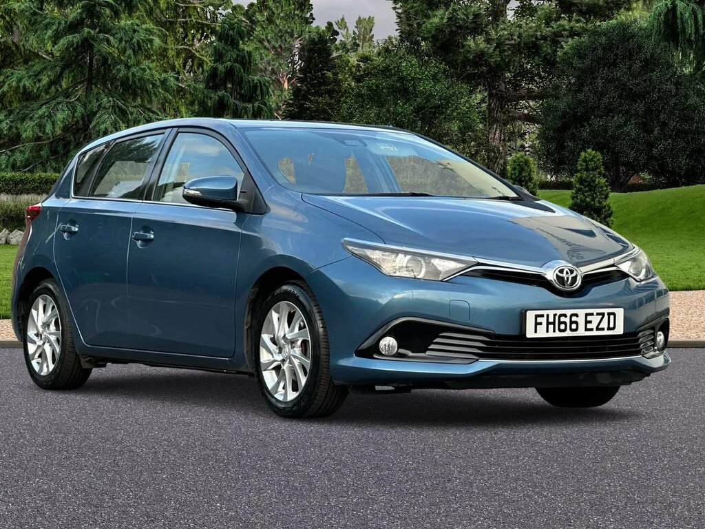 Toyota Auris 1.2 Vvt-i Business Edition Euro 6 Ss Safet Blue