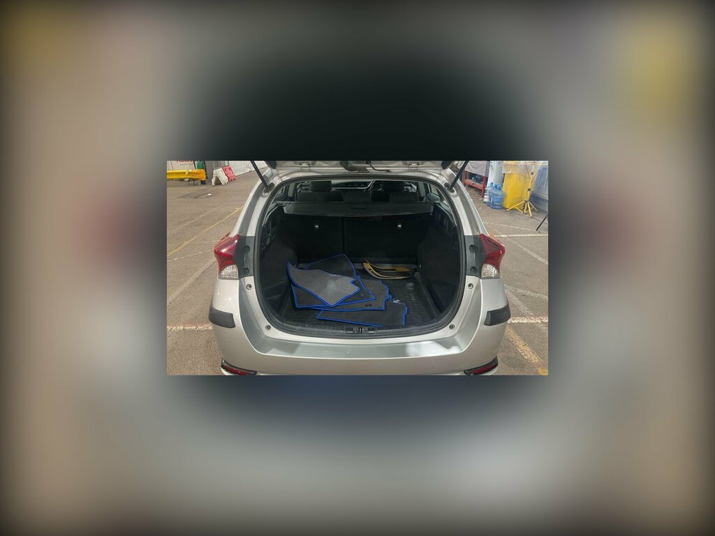 Toyota Auris  Grey #7