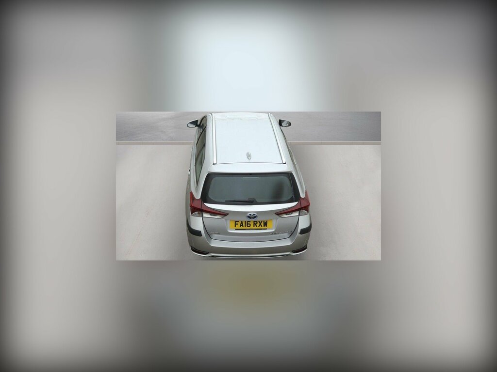 Toyota Auris 1.8 Vvt-h Business Edition Touring Sports Cvt Euro Silver #2