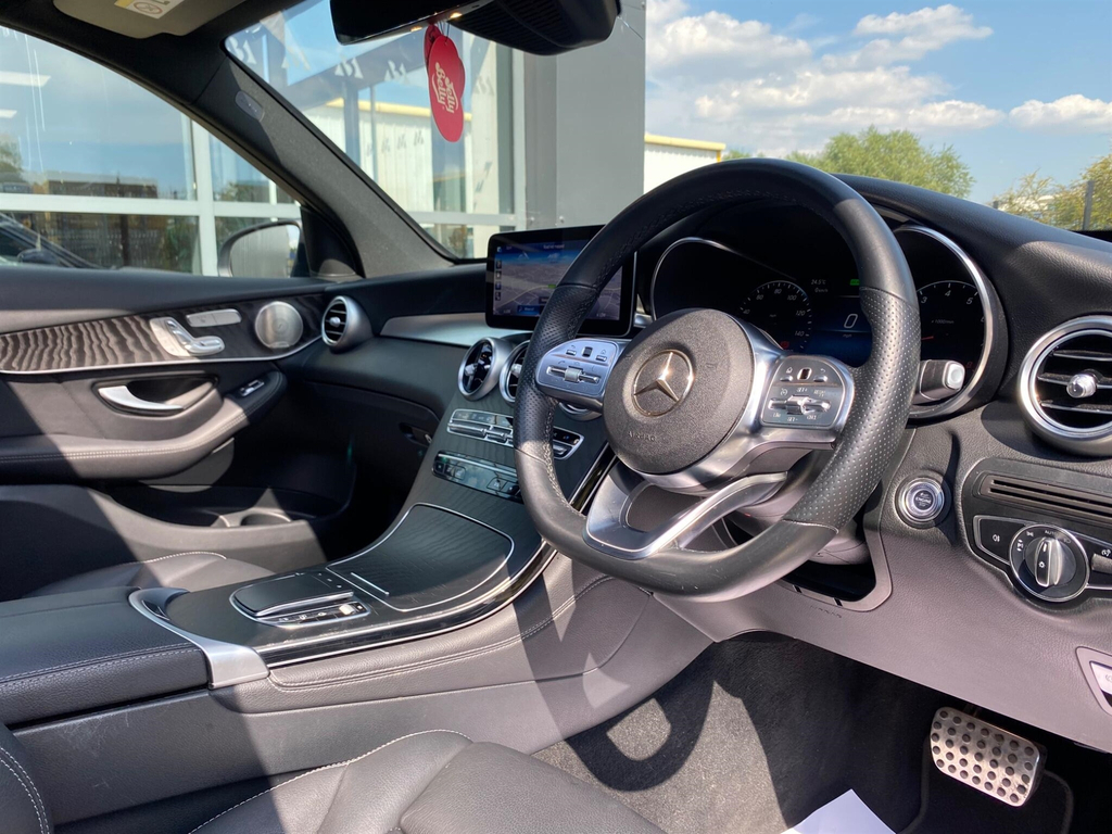 Mercedes-Benz GLC Class 2.0 H Mhev Amg Line Premium Plus G-tronic 4Mati  #6