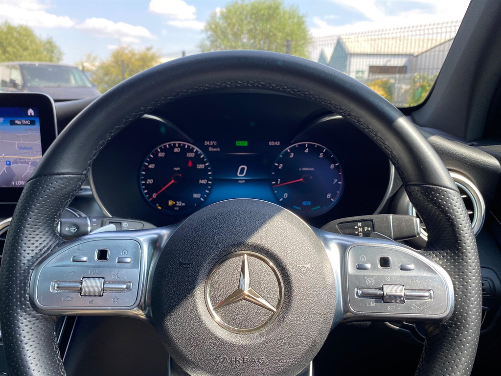 Mercedes-Benz GLC Class 2.0 Glc300de 13.5Kwh Amg Line G-tronic 4Matic Eur White #20