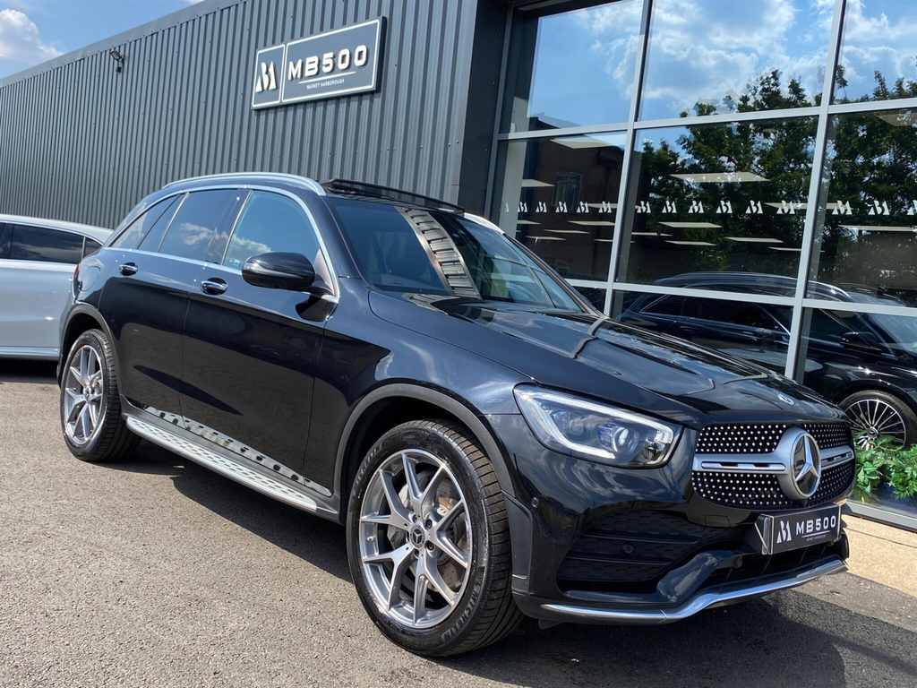 Mercedes-Benz GLC Class 2.0 H Mhev Amg Line Premium Plus G-tronic 4Mati 