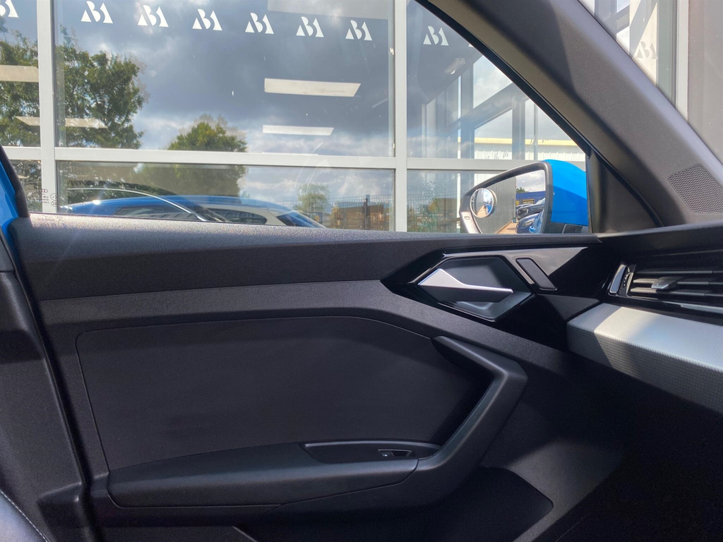 Audi A1 1.0 Tfsi 30 S Line Sportback S Tronic Euro 6 Ss Blue #6