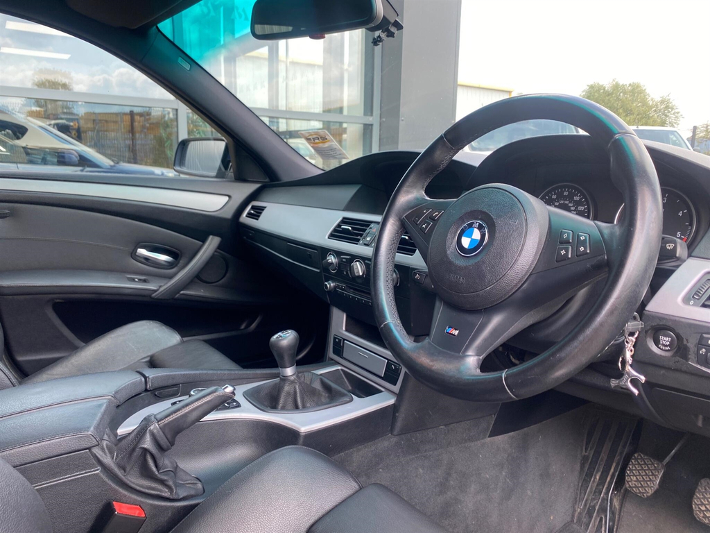 BMW 5 Series 2.0 520D M Sport Business Edition Touring Euro 4 5 #4